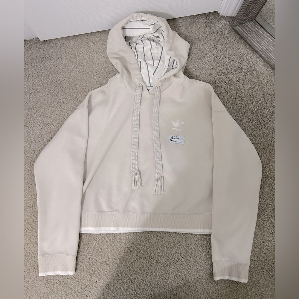 Vintage Adidas cropped sweatshirt